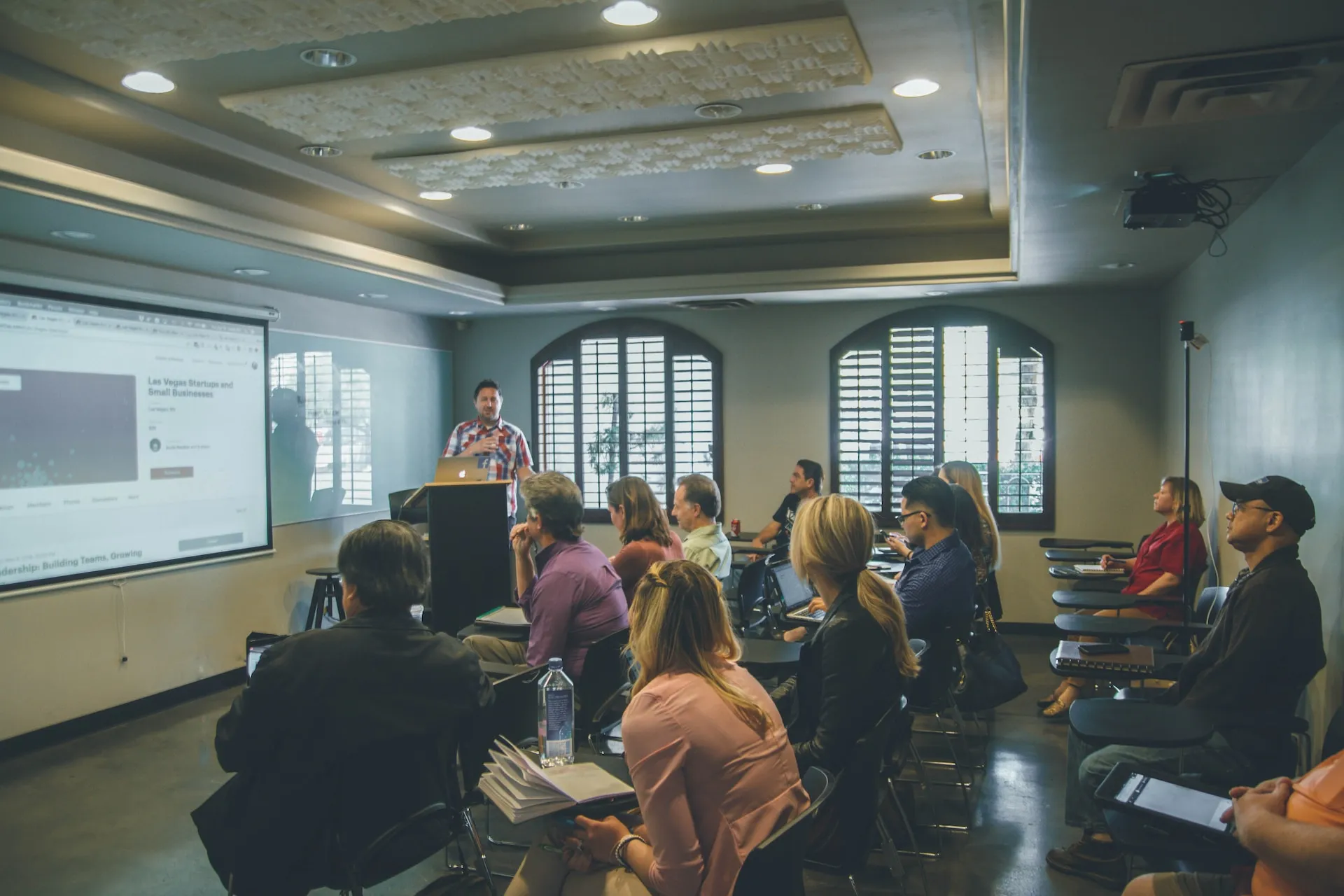 How to Choose the Right LMS for Your Business